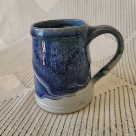 Whitefish Mt Pottery Hidden Moose Lodge Handmade Ceramic Coffee Mug - Picture 3 of 6